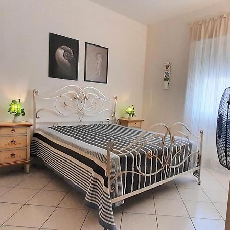 Appartamento Claudi A San Vincenzo Luaran gambar