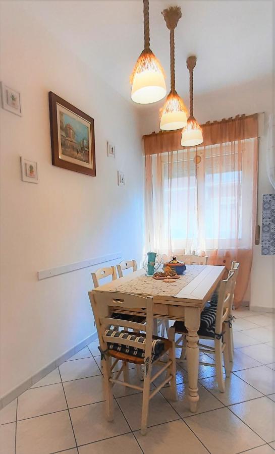 Appartamento Claudi A San Vincenzo Luaran gambar